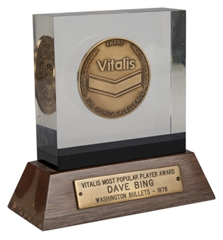 1976 Dave Bing Washington Bullets Vitalis Most Popular Player Award (Bing LOA)